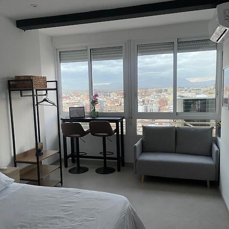 Sky Views Studio In City Centre Alicante Kültér fotó